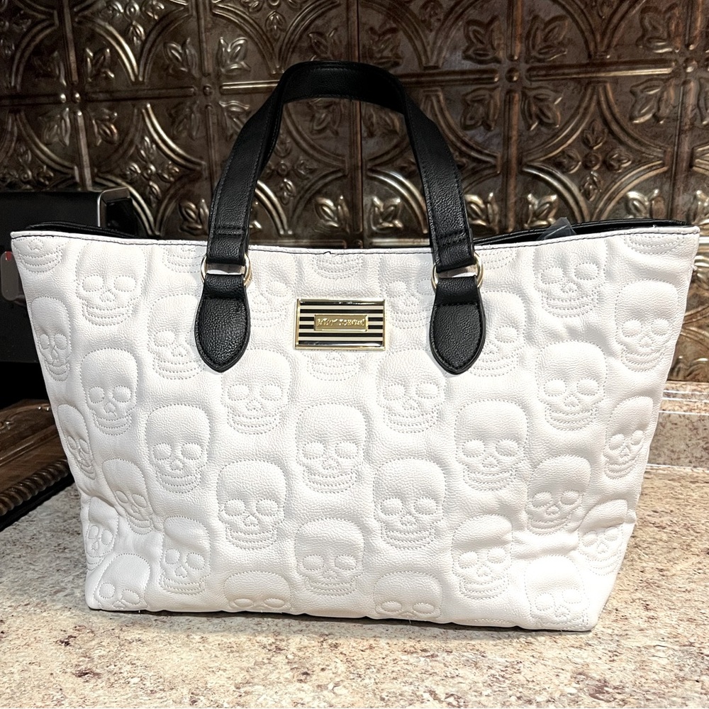 BETSEY JOHNSON Skull Embossed Purse EUC